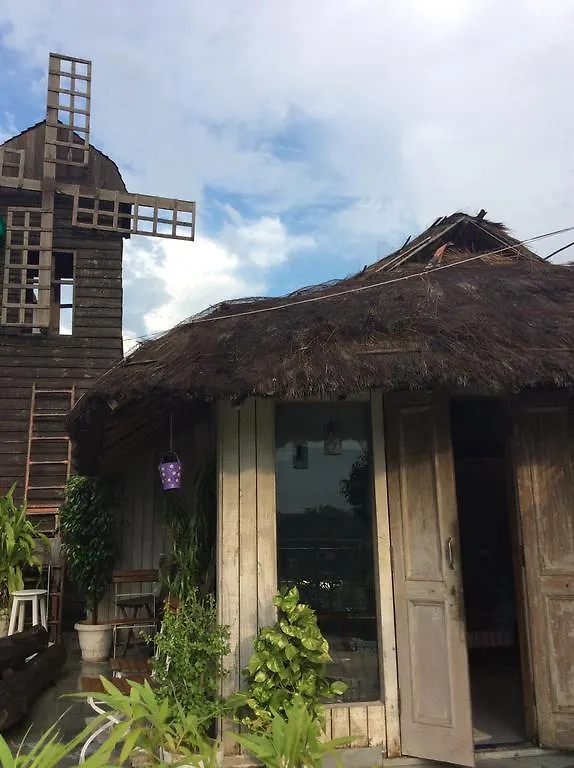 The Lazy Patio Homestay