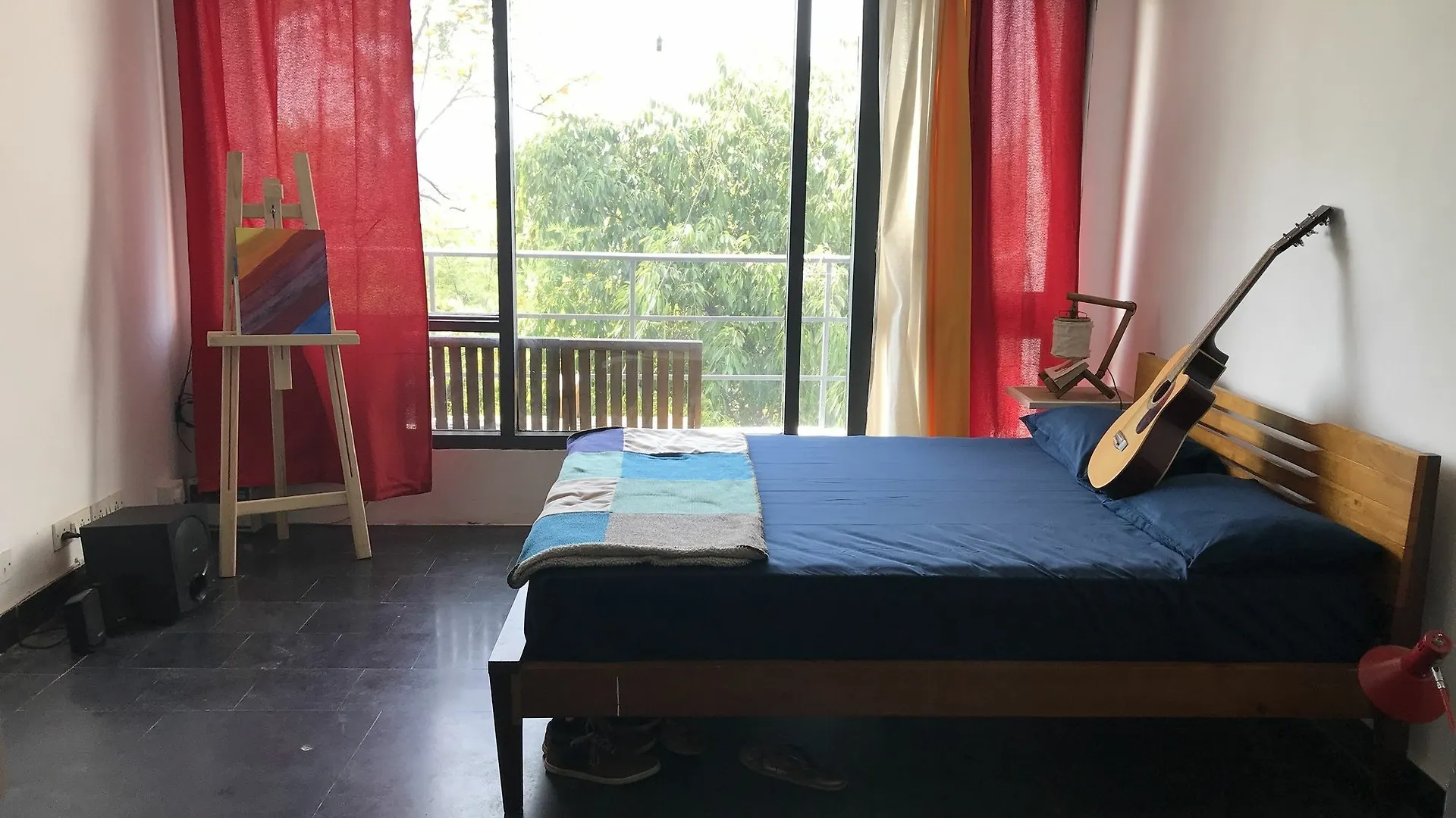 The Lazy Patio Homestay New Delhi